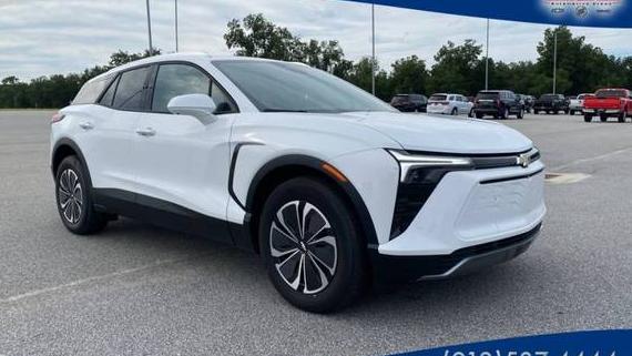 CHEVROLET BLAZER EV 2024 3GNKDBRJ0RS224869 image